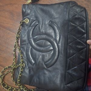 Black Leather Chain Shoulder Bag